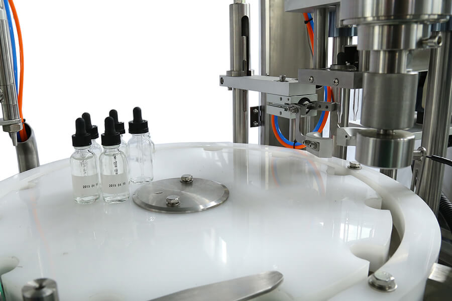 CBD Oil Filling Machine सीबीडी तेल भरने की मशीन